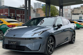 领克07 2024款 EM-P 126长续航 Ultra