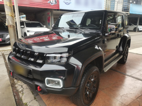 北京越野 北京BJ40 2024款 2.0D 刀锋英雄荣耀版