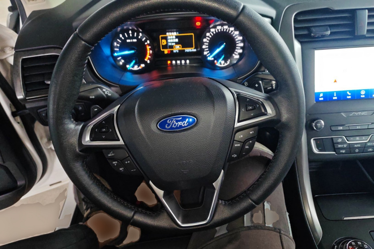 福特 蒙迪欧 2018款 EcoBoost 180 智控时尚型 国VI中控内饰13