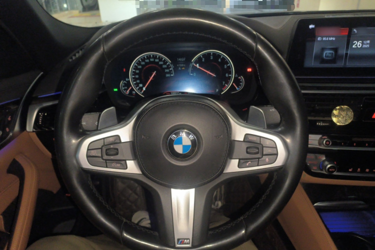 宝马5系 2018款 改款 530Li xDrive M运动套装局部细节13