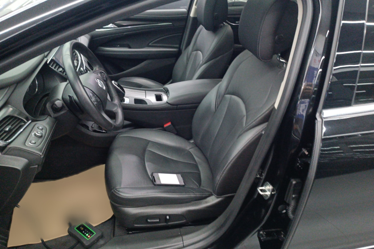 别克 君越 2016款 改款 28T 精英型局部细节19