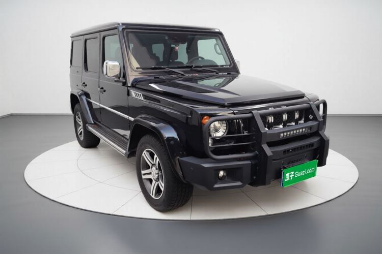 北京越野 北京BJ80 2016款 2.3T 自动尊贵版车身外观3