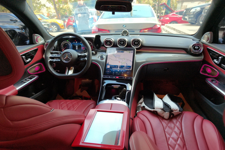 奔驰C级 2024款 改款 C 260 L 运动版中控内饰7002