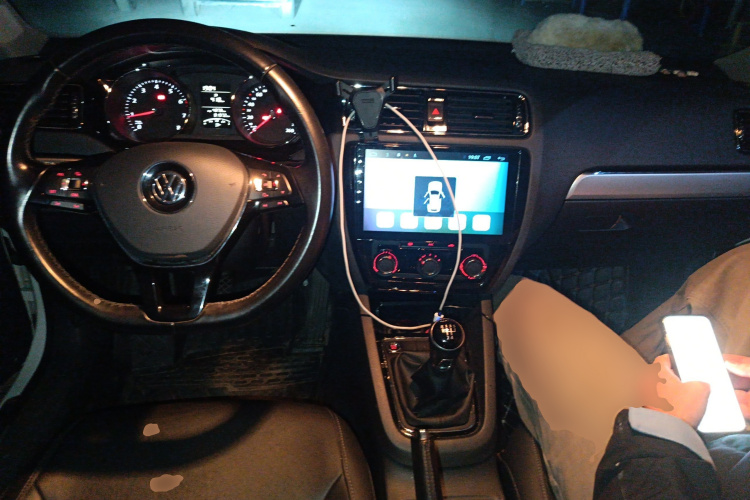 大众 速腾 2018款 1.6L 手动舒适型中控内饰12