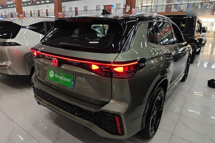 大众 2025款 探岳L 380TSI 四驱豪华Easy包车身外观7