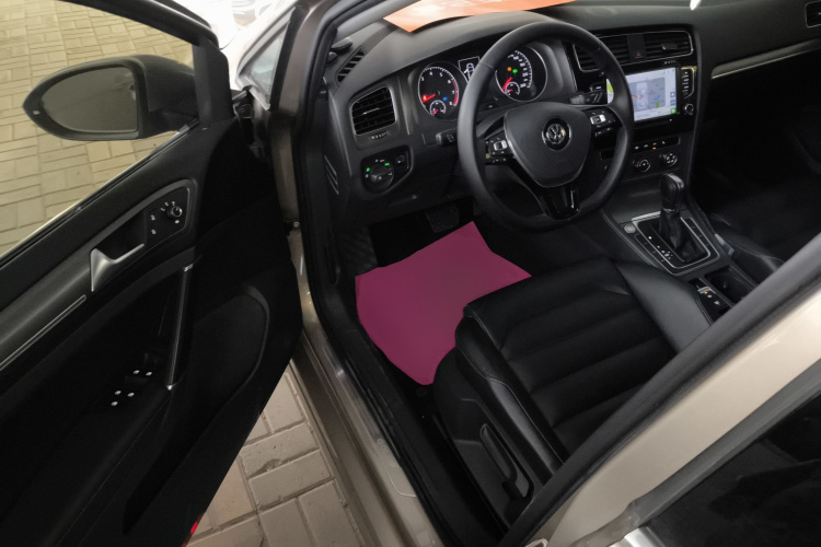 大众 高尔夫 2016款 230TSI 自动豪华型中控内饰20