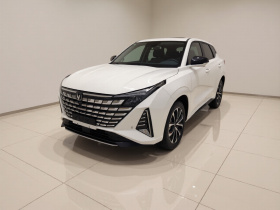 长安UNI-Z新能源 2024款 蓝鲸智电iDD 125km 超越型