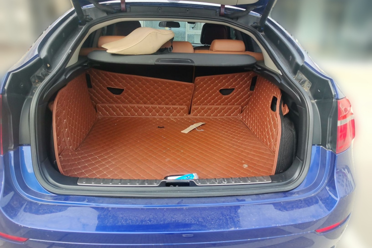 宝马X6 2012款 xDrive35i局部细节23