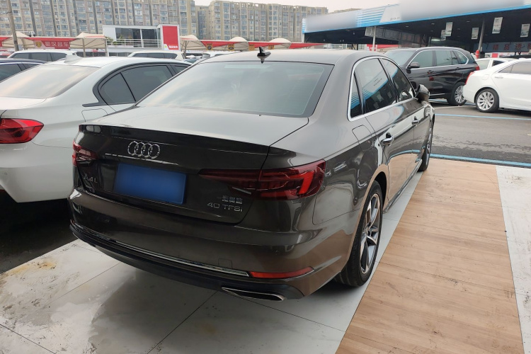 奥迪A4L 2019款 40 TFSI 进取型 国VI车身外观6005