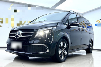 奔驰V级 2022款 V 260 尊贵版