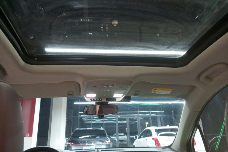 别克 昂科威 2021款 532T 两驱精英型中控内饰22