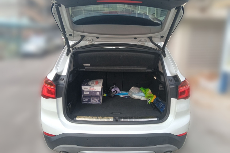 宝马X1 2018款 xDrive20Li 豪华型中控内饰23