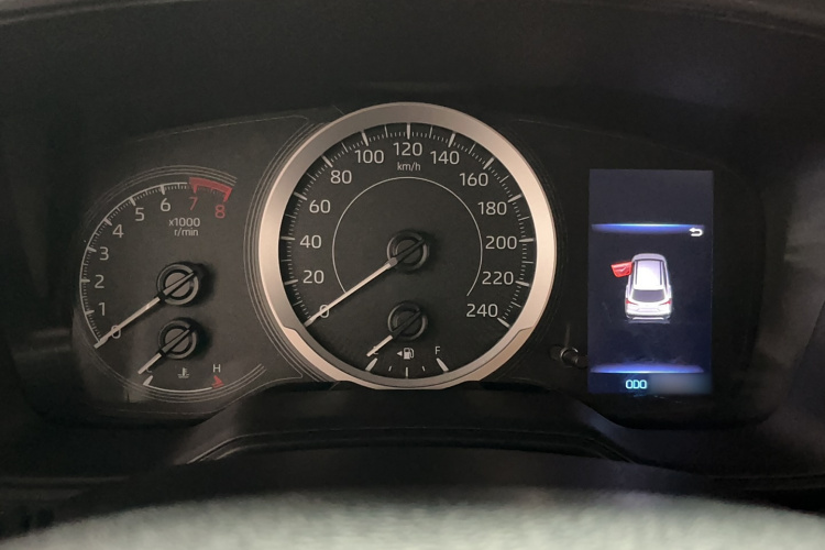 丰田 锋兰达 2022款 2.0L CVT精英版局部细节14