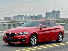 宝马1系 2018款 118i 时尚型