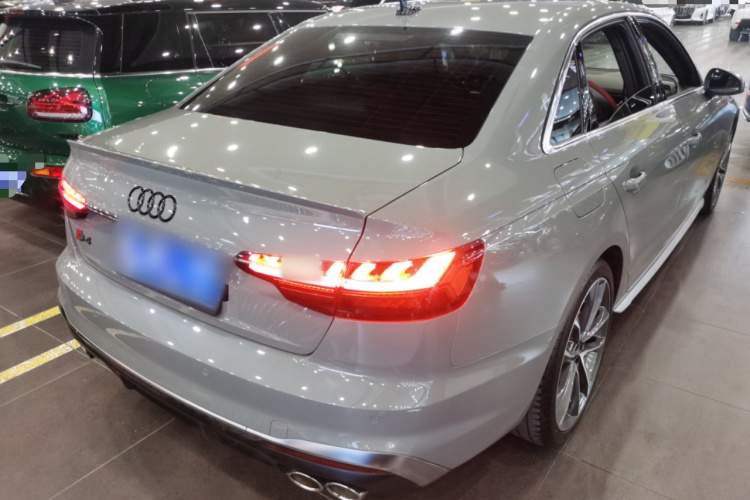 奥迪S4 2020款 S4 3.0TFSI车身外观7