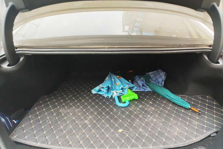 宝马5系新能源 2021款 535Le M运动套装中控内饰23