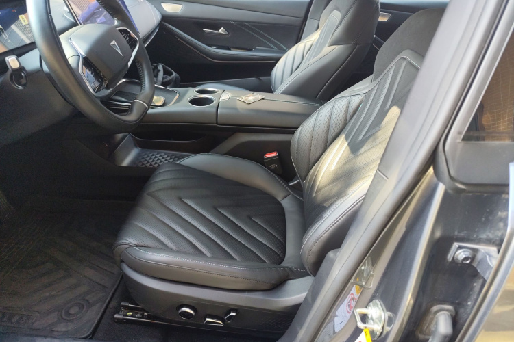 深蓝汽车 深蓝SL03 2023款 200Max增程版局部细节19