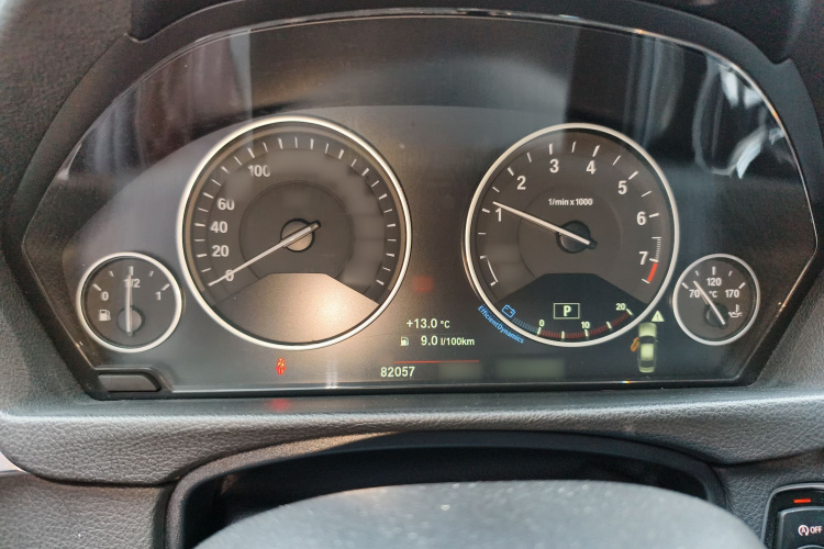 宝马3系 2018款 320Li 时尚型局部细节14