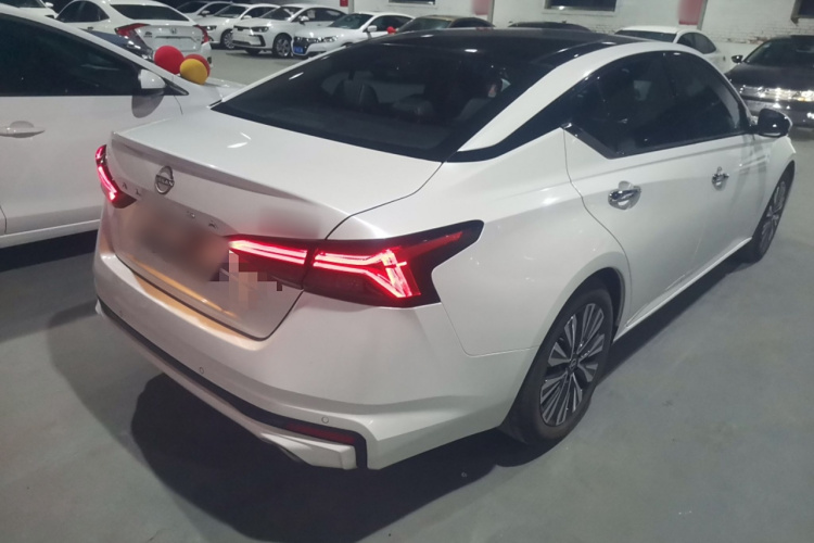 日产 天籁 2022款 2.0L XL-TLS 悦享版车身外观6005