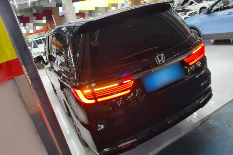 本田 奥德赛 2026款 2.0L e:HEV 锐·悦享版车身外观4
