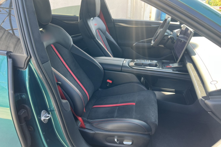 小米汽车 小米SU7 Ultra 2025款 Ultra局部细节41