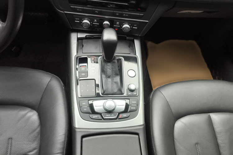 奥迪A6L 2017款 TFSI 技术型局部细节18