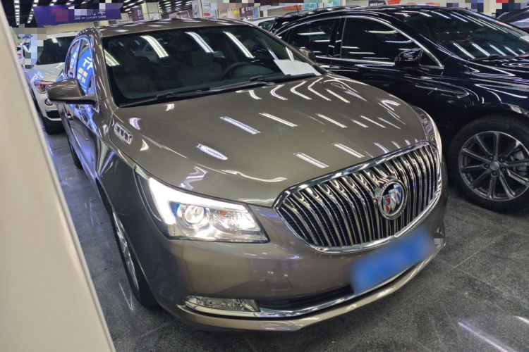 别克 君越 2013款 2.4L SIDI领先舒适型车身外观3