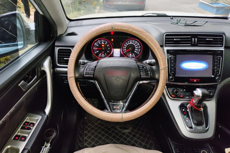 哈弗H6 2015款 运动版 1.5T 自动两驱豪华型局部细节13