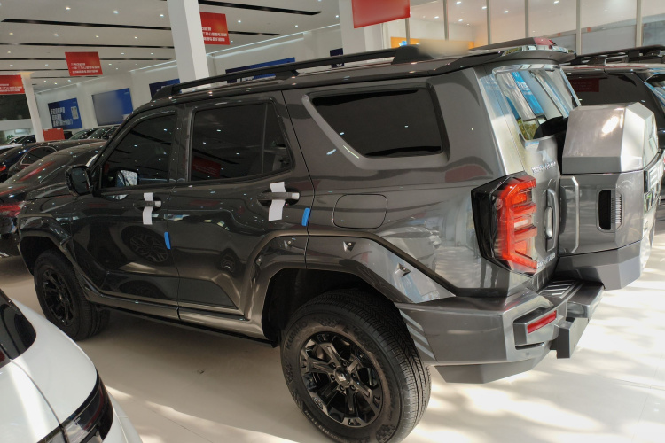 坦克400新能源 2024款 Hi4-T 越野版车身外观4