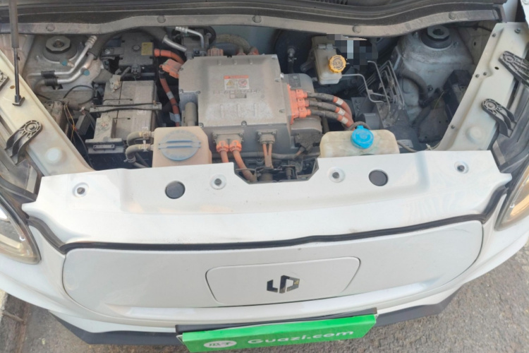 零跑汽车 零跑T03 2021款 400轻享版 三元锂局部细节24