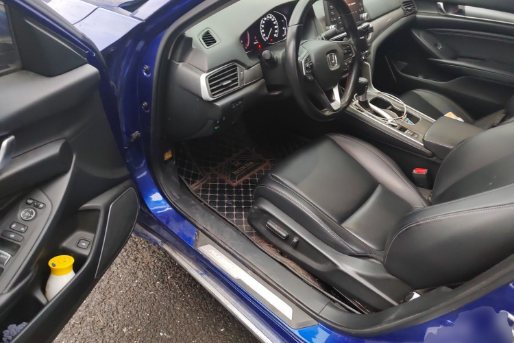 本田 雅阁 2018款 260TURBO 豪华版 国V中控内饰20