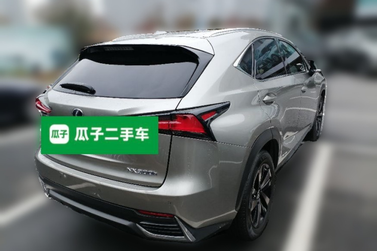 雷克萨斯NX 2018款 300h 前驱 锋尚版 国VI车身外观7