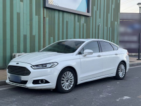 福特 蒙迪欧 2013款 2.0L GTDi200豪华型