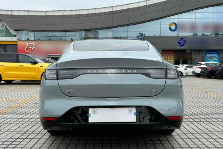 零跑汽车 零跑C01 2024款 增程 316尊享版车身外观6005