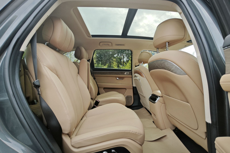 鸿蒙智行 问界M7 2022款 1.5T 四驱豪华版中控内饰7009