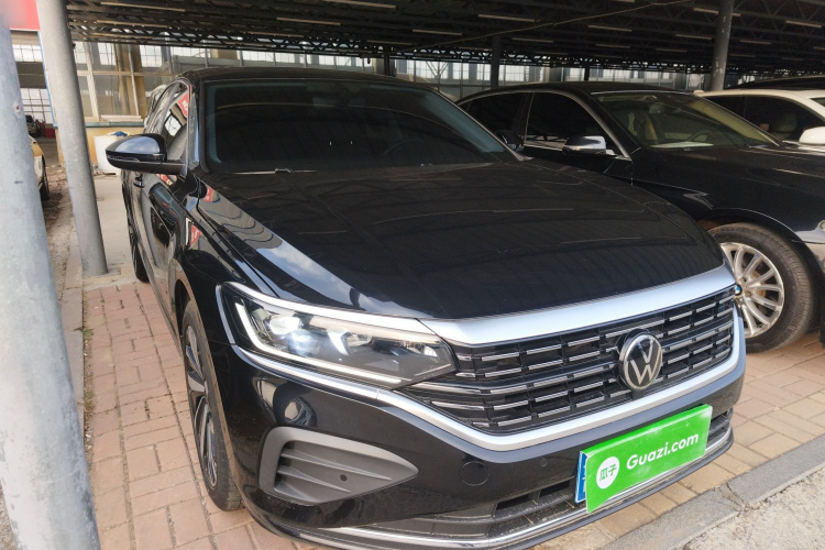 大众 帕萨特 2024款 380TSI 龙腾版车身外观3