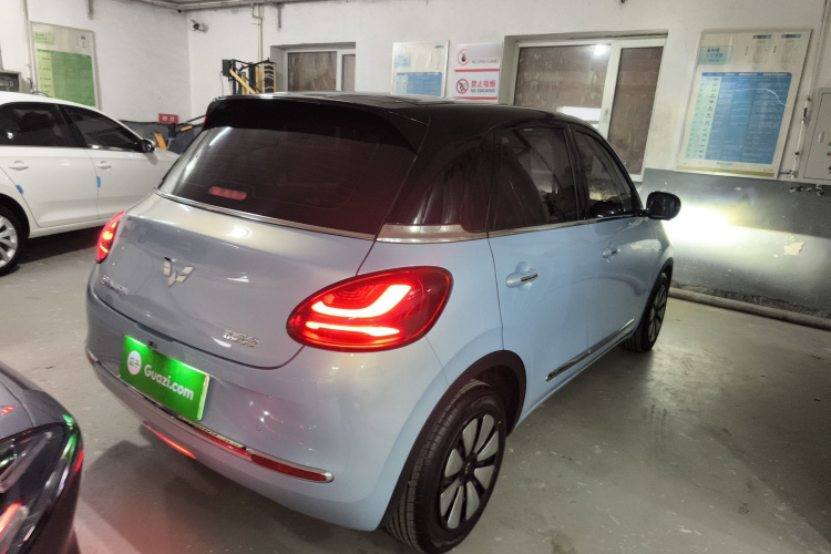 五菱汽车 五菱缤果 2025款 410km 灵犀尊享款车身外观7