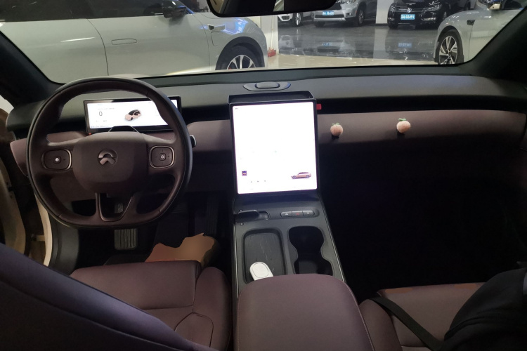 蔚来ET5T 2023款 75kWh Touring中控内饰7002