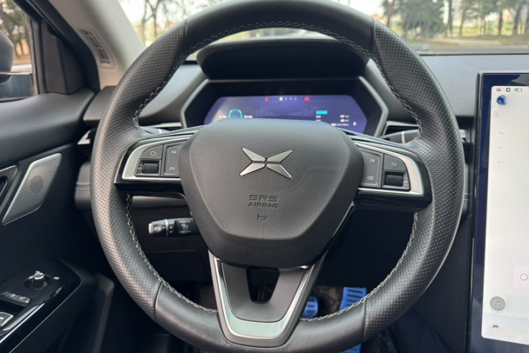 小鹏G3 2020款 520i 智享版中控内饰7005