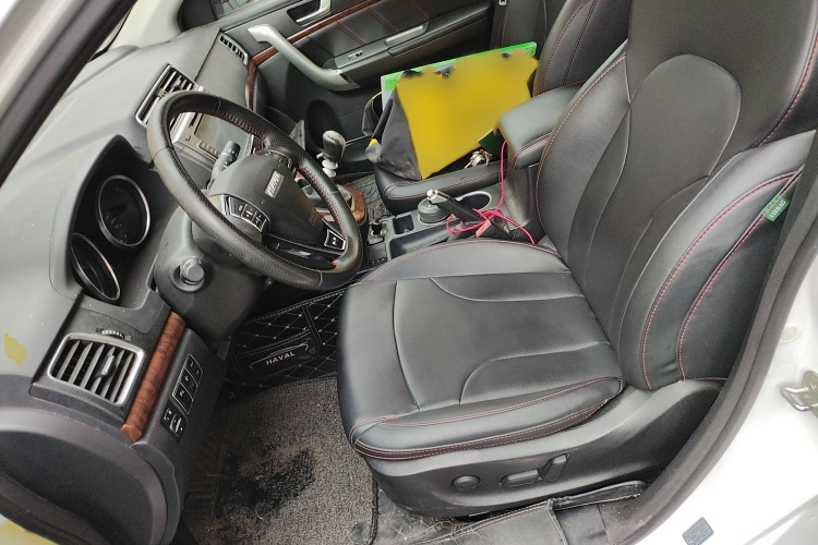 哈弗H6 2017款 红标 运动版 1.5T 手动两驱精英型局部细节19