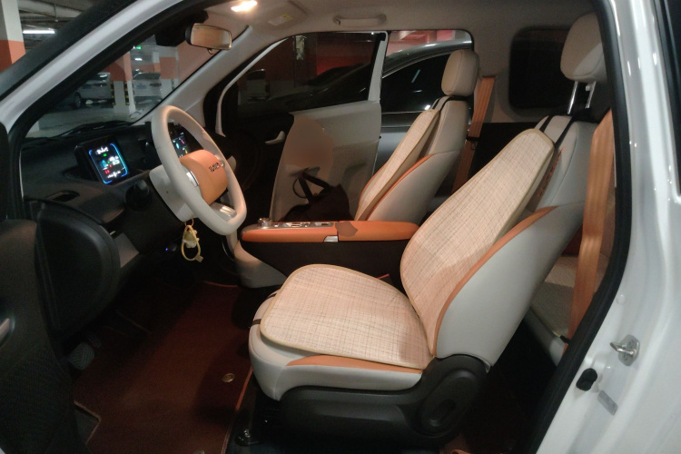 长安启源 长安Lumin 2025款 301km 蜜沁款中控内饰19