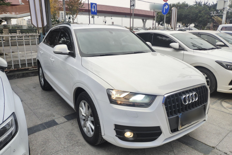 奥迪Q3 2015款 35 TFSI 进取型车身外观3