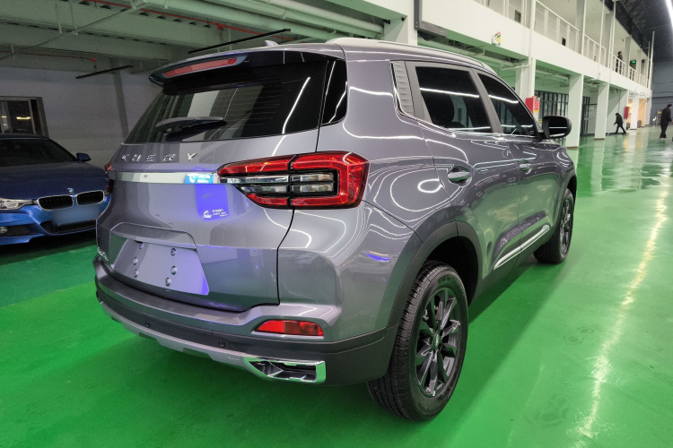 奇瑞 瑞虎5x 2025款 1.5L CVT卓越版车身外观7