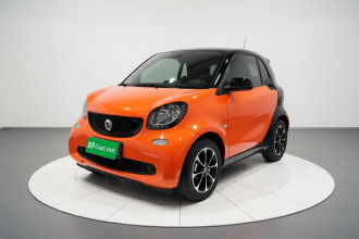 smart fortwo 2015款 1.0L 52千瓦硬顶激情版