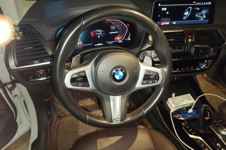 宝马X3 2020款  xDrive28i M运动套装局部细节13