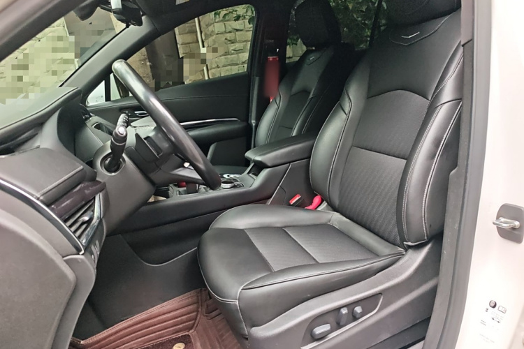 凯迪拉克XT4 2018款 28T 两驱技术型局部细节19