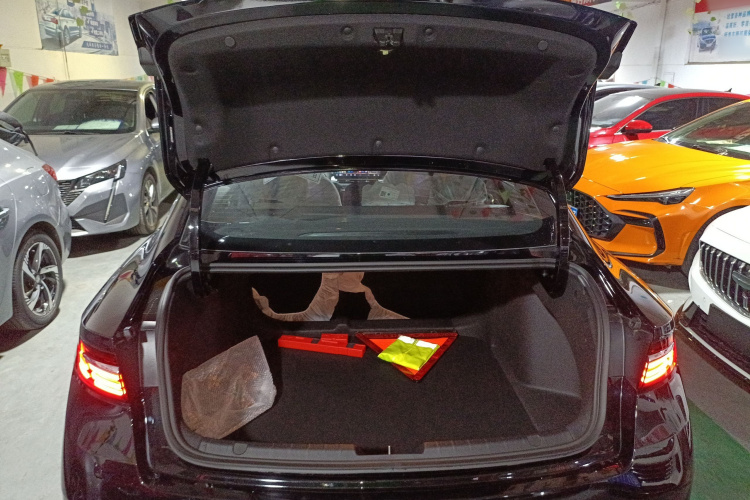 吉利汽车 星瑞 2026款 东方曜 1.5TD 昆仑版局部细节23