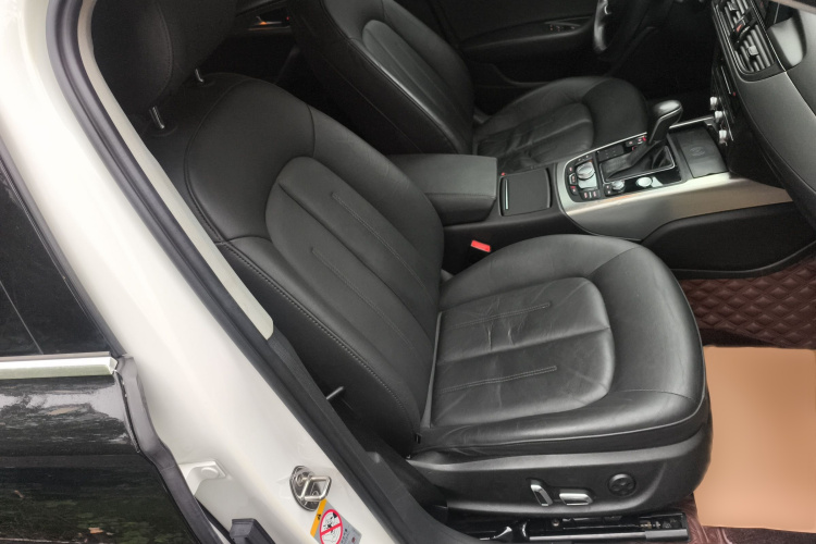 奥迪A6L 2017款 TFSI 技术型局部细节41