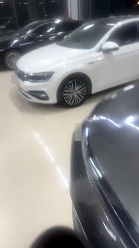 宝马i3 2024款 eDrive 35 L讲解2