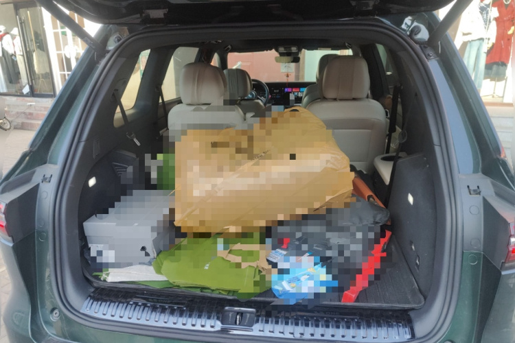 理想汽车 理想ONE 2021款 增程6座版中控内饰23